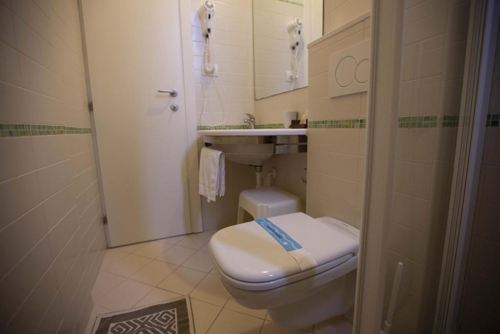 Koupelna v ubytování Hotel Eden B&B