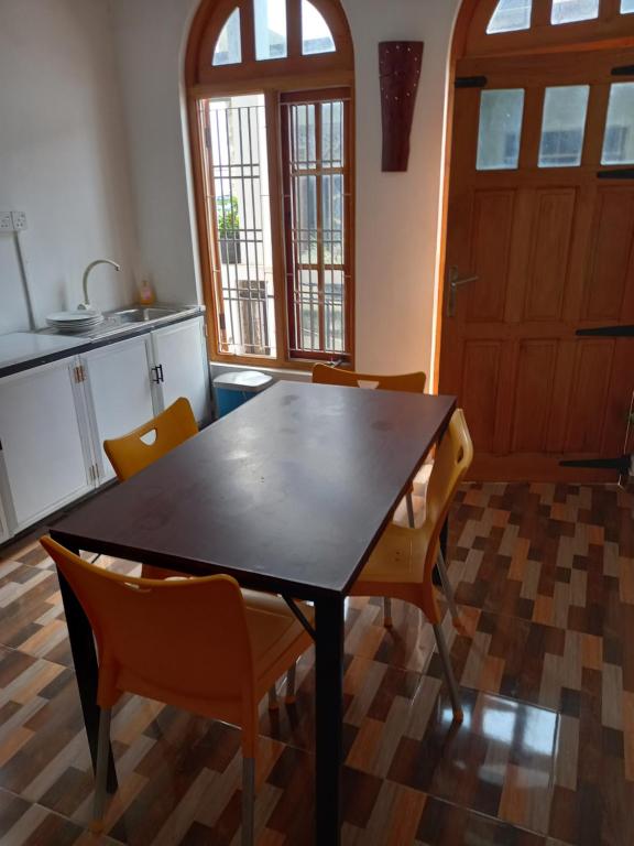 Villa Luxez - Camera Familiare Con Balcone