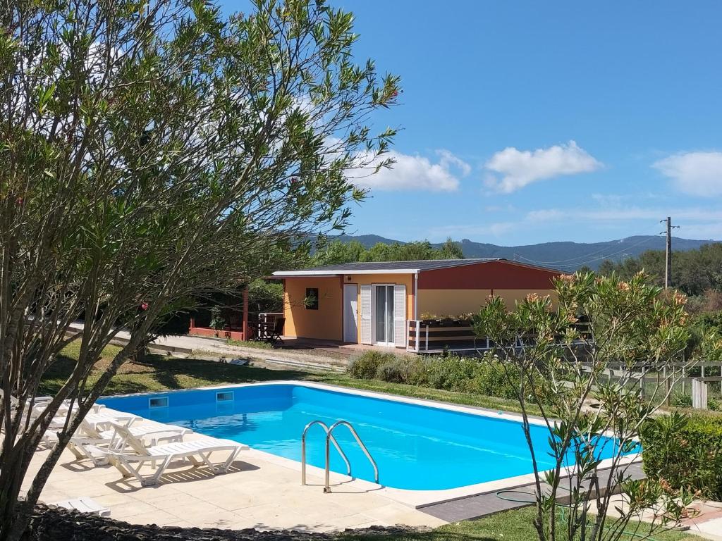 Villa con piscina y casa en 2 bedroom Sintra Zen en Sintra