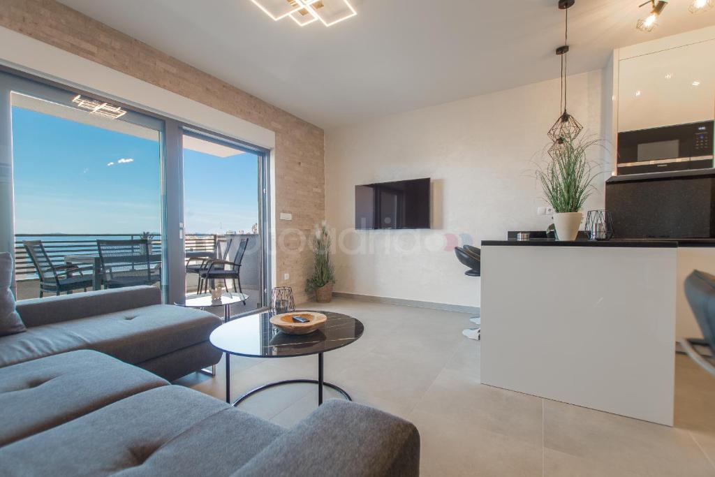 Delux apartment Diva Mare - Free Beach Parking