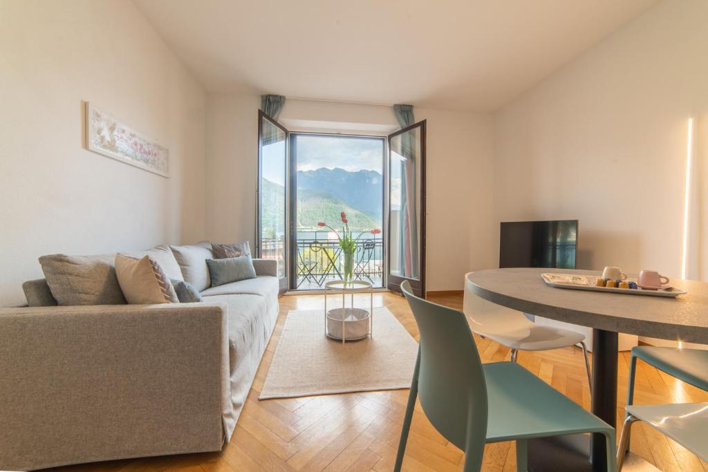 Nespecifikovaný výhled na hory nebo výhled na hory při pohledu z apartmánu