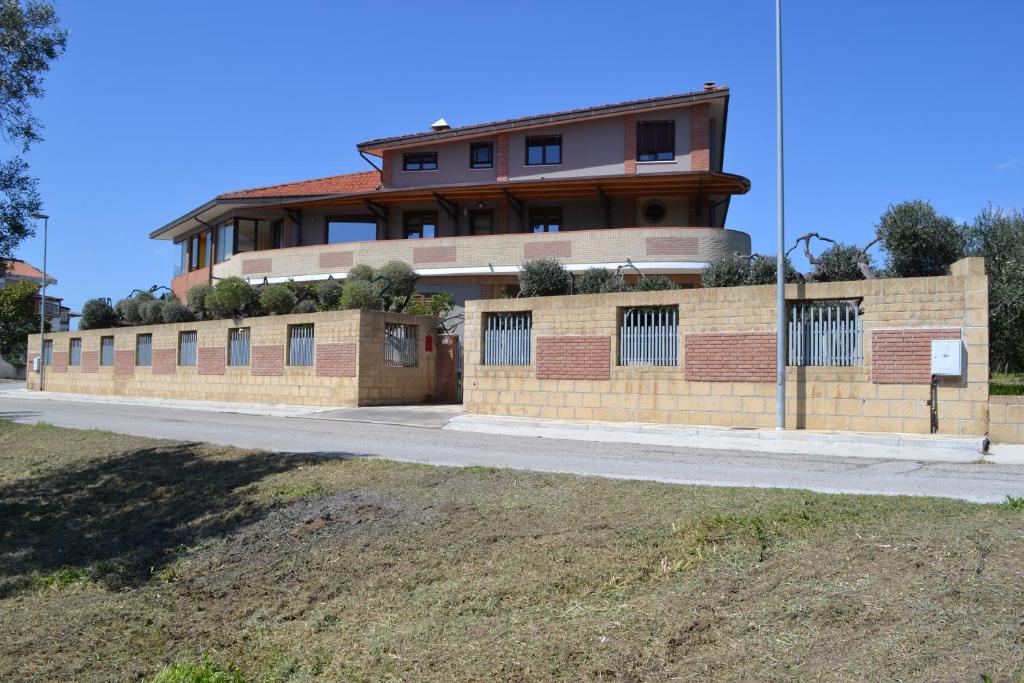 Budova, kde se bed and breakfast nachází