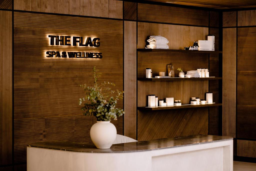 Zdjęcie z galerii obiektu THE FLAG HOTEL Marbella, Estepona Adult Recommended w mieście Estepona