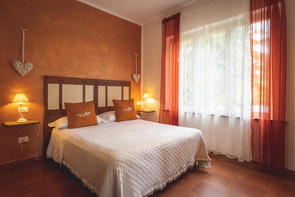 Podere San Filippo B&B-Apartment-Pet Friendly-Bike Friendly - Error