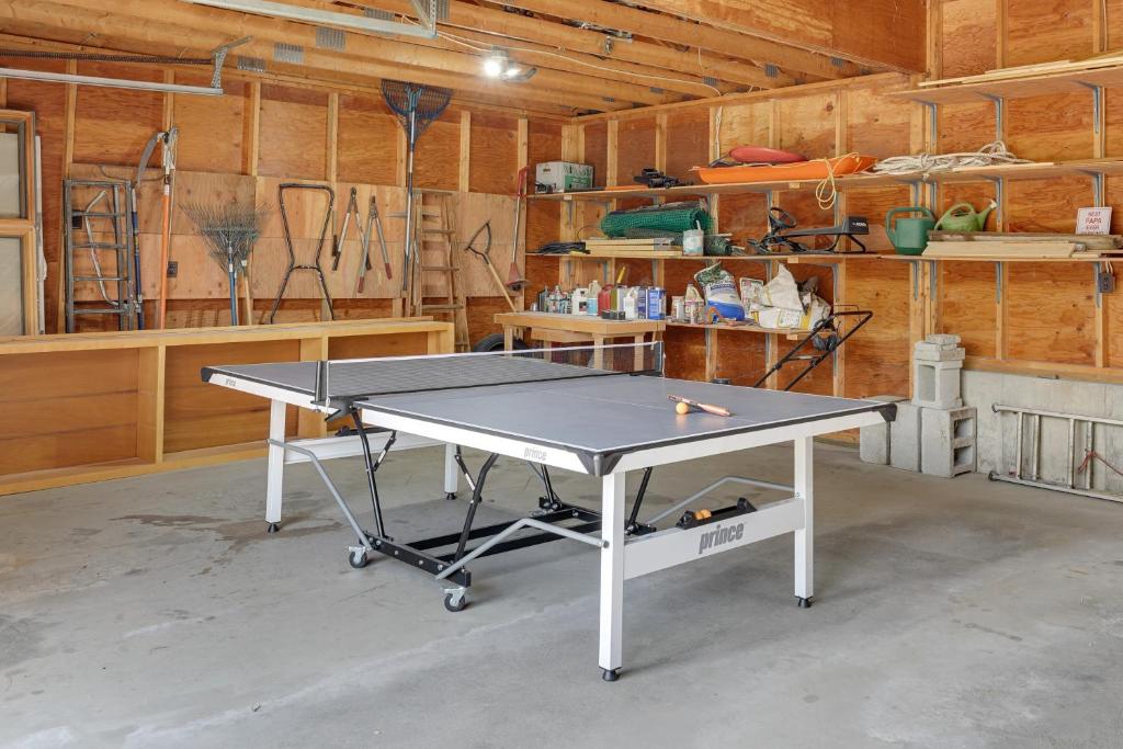 Vermont Ping Pong Table [6' x 3']