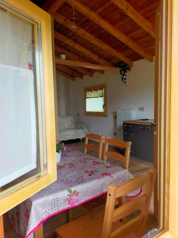 Gallery image ng CHALET SIMONETTA - Locanda da Tullio sa Capovalle