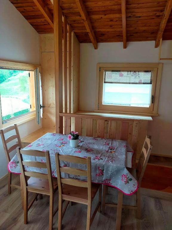Gallery image ng CHALET SIMONETTA - Locanda da Tullio sa Capovalle