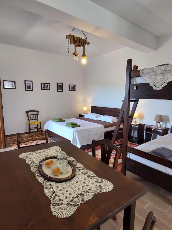 Postel nebo postele na pokoji v ubytování Guest House Gorani