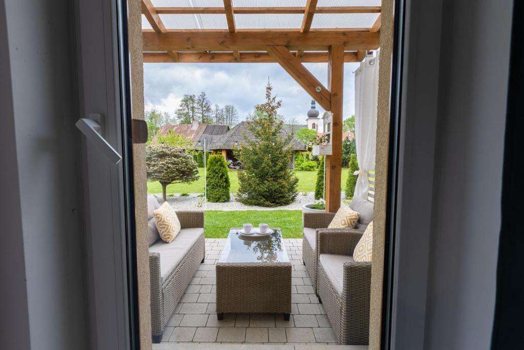 APARTEMENTY ''WERANDA'' z ogrodem w centrum - 14