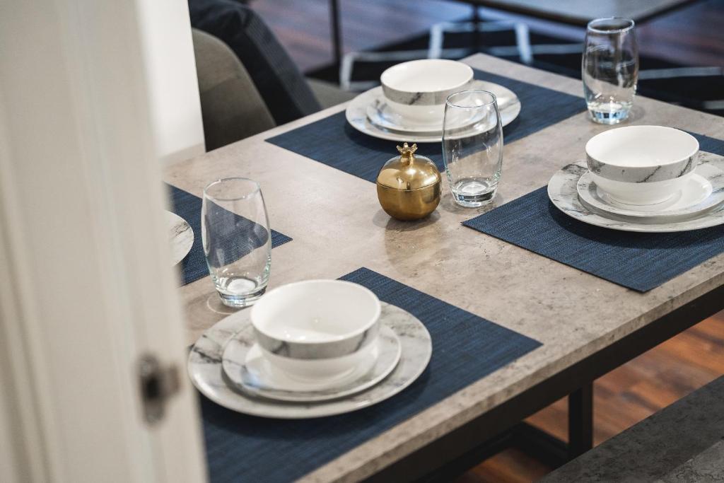 Modern 2-Beds - City Centre - FREE Wi-Fi - New - - Apartamento De Dos Dormitorios