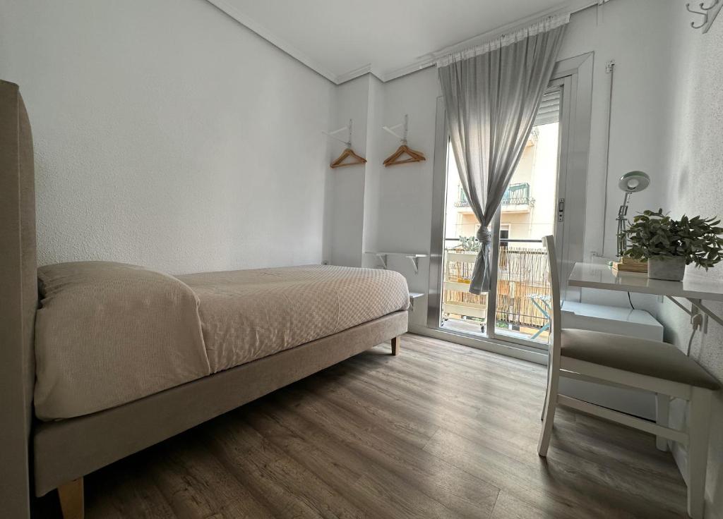 Habitación bien situada, cómoda y nueva, Valencia – Updated ...