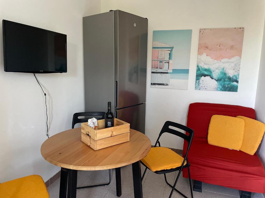 A television and/or entertainment centre at Villa Dune
