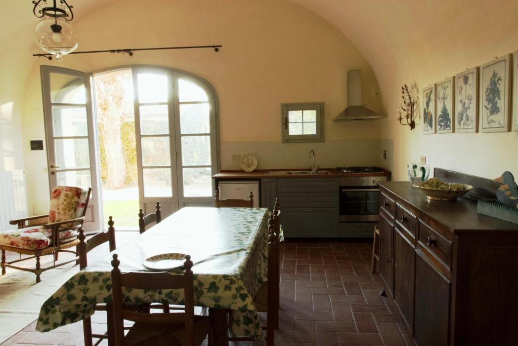 Kuchyň nebo kuchyňský kout v ubytování Agriturismo La Volta