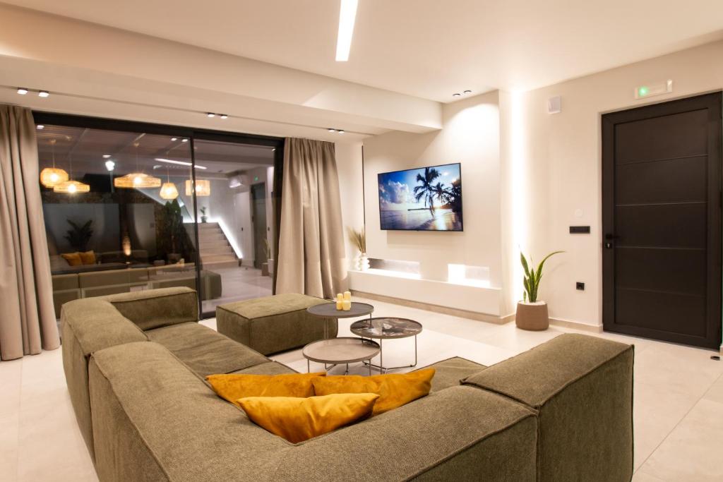 TV a/nebo společenská místnost v ubytování STALèA Luxury Villa