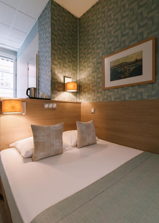 Hôtel du Dauphin - Resim 32