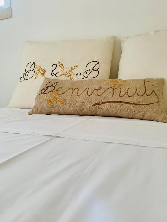Letto o letti in una camera di Nonna Veronica