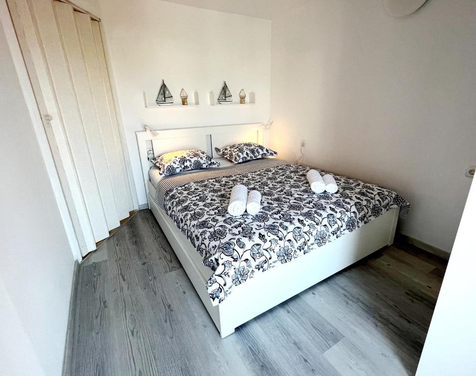 Postel nebo postele na pokoji v ubytování Little home