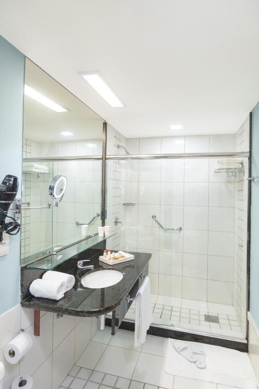 Koupelna v ubytování Golden Tulip Porto Vitória