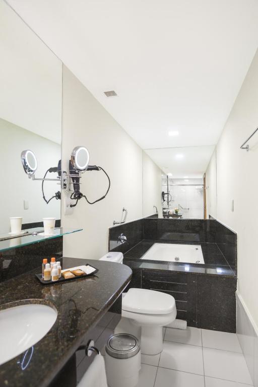 Koupelna v ubytování Golden Tulip Porto Vitória