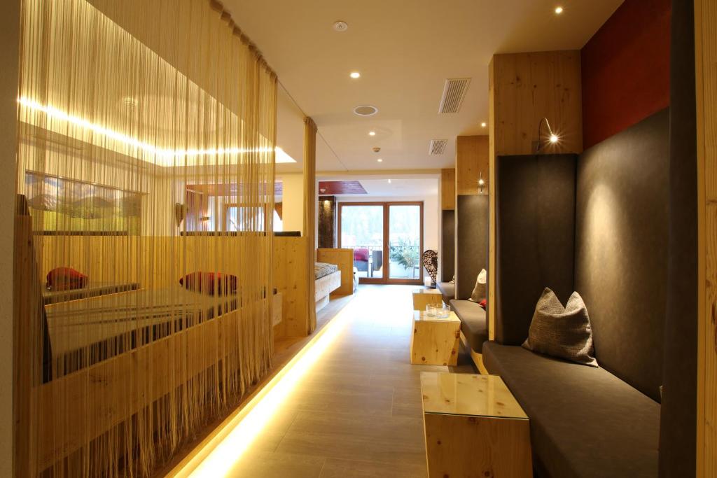 Posezení v ubytování Hotel Schwarzer Adler