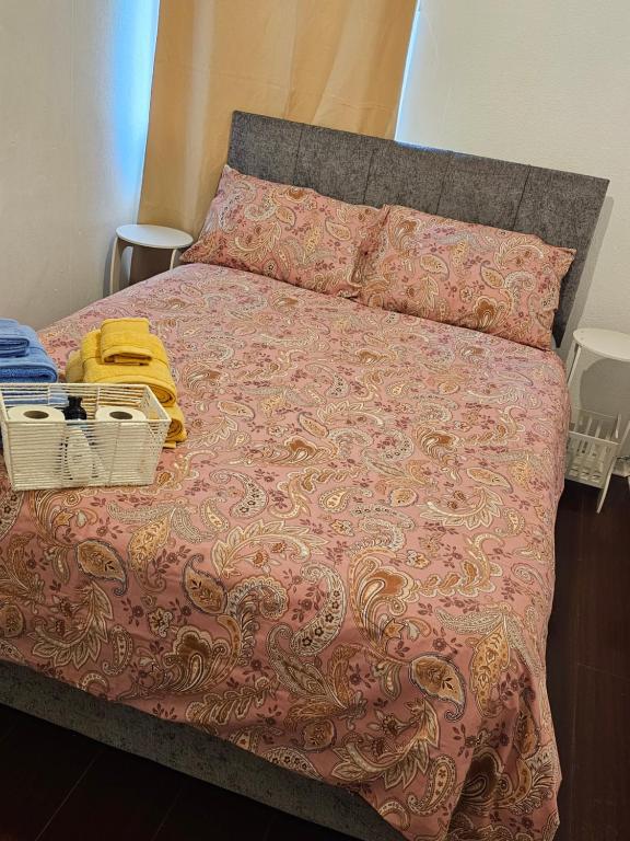 Un pat sau paturi într-o cameră la Axel Rooms 3