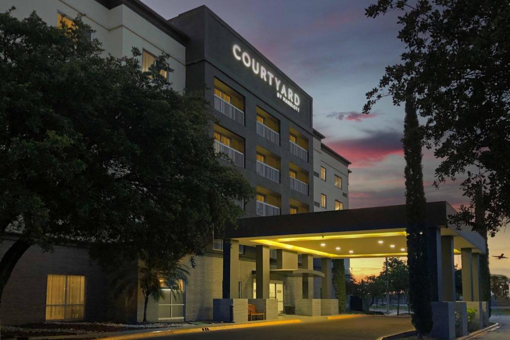 Courtyard Monterrey Airport