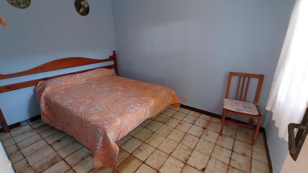 Postel nebo postele na pokoji v ubytování Villa Tonys
