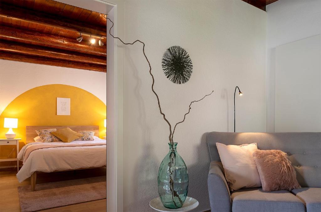 Postel nebo postele na pokoji v ubytování Massaresc apartment