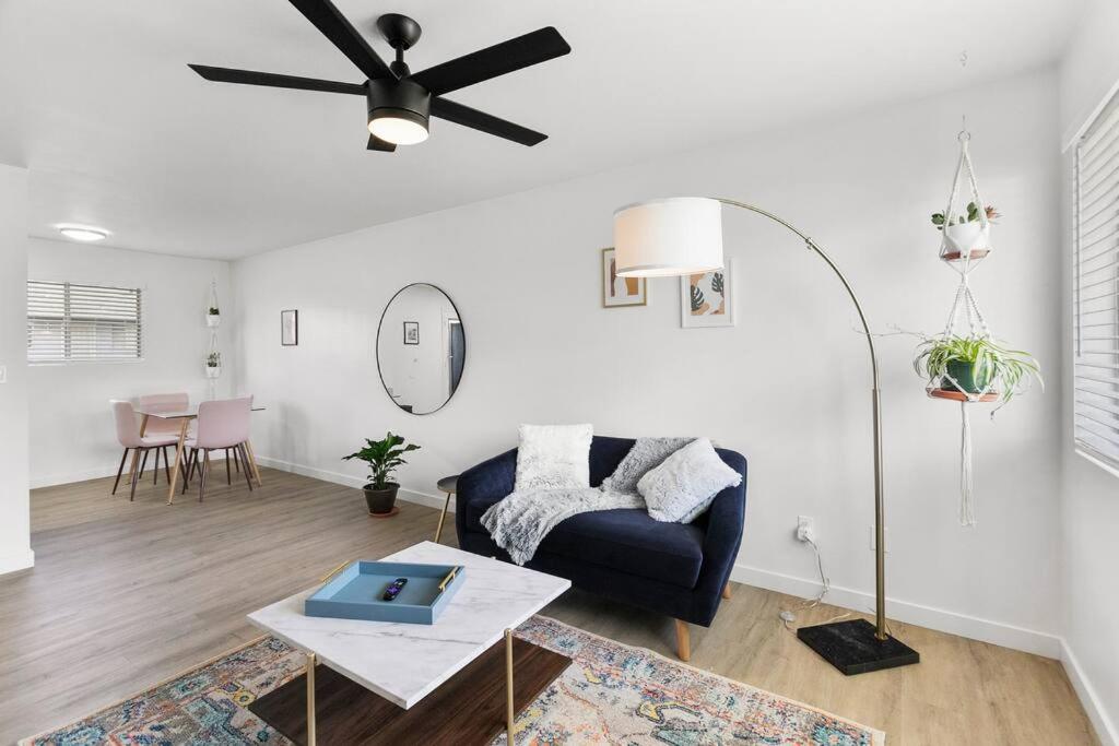 Contemporary Condo in Central Biltmore, Phoenix (updated prices 2024)