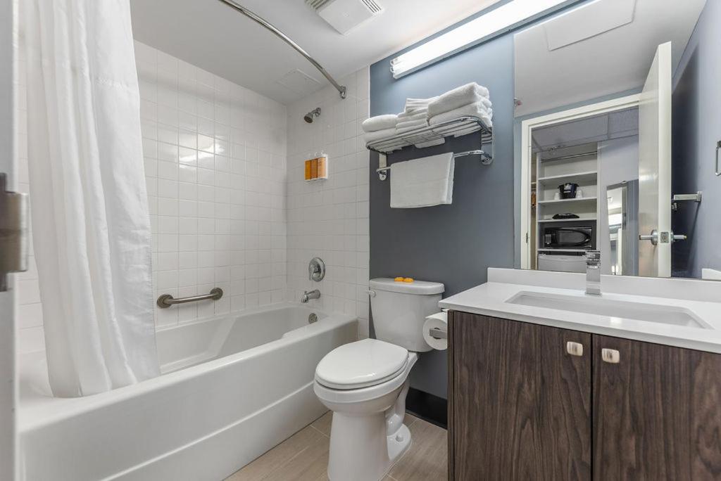 Bagno di YWCA Hotel Vancouver