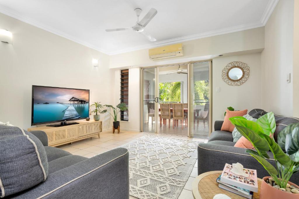 3BR Clifton Beach Resort Escape, Pool views, Clifton Beach (updated