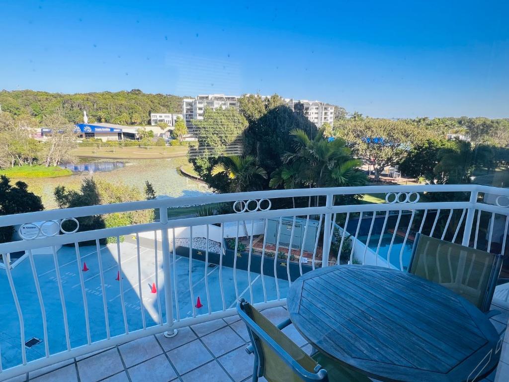 Nespecifikovaný výhled na hory nebo výhled na hory při pohledu z aparthotelu