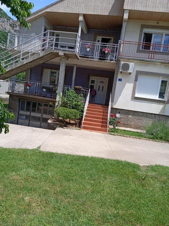 Budova, kde se penzion nachází