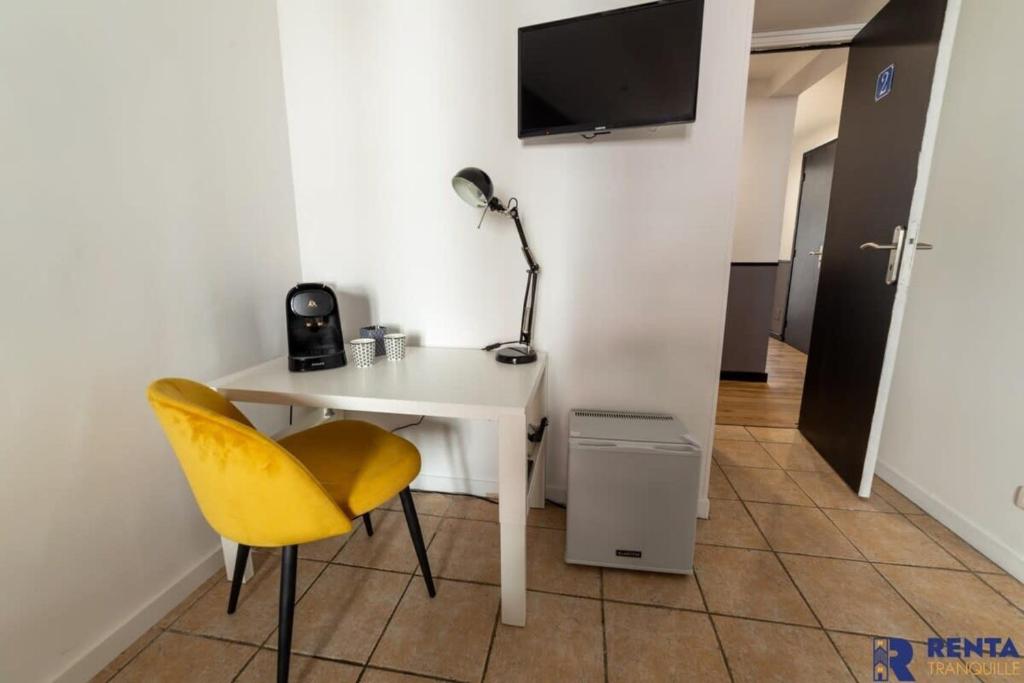 Chambre 2 René Cassinbalcon Wifi Mini-frigo TV, Nice – Updated 2023 Prices