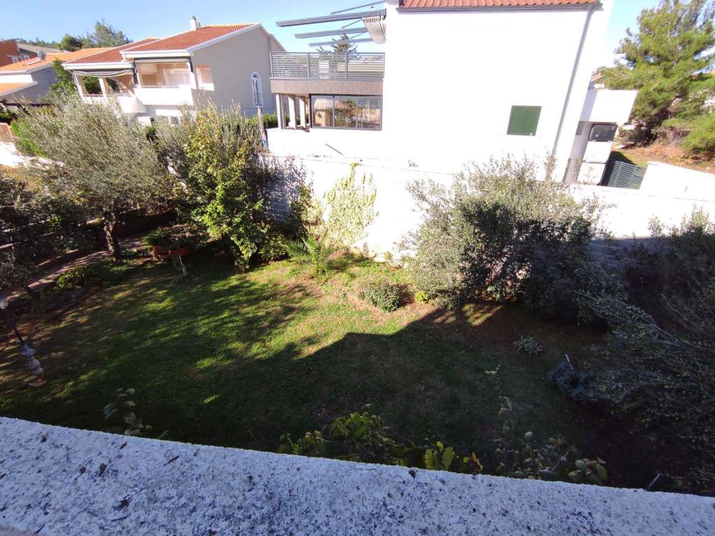 Zahrada ubytování Apartment in Pridraga/Zadar Riviera 7998