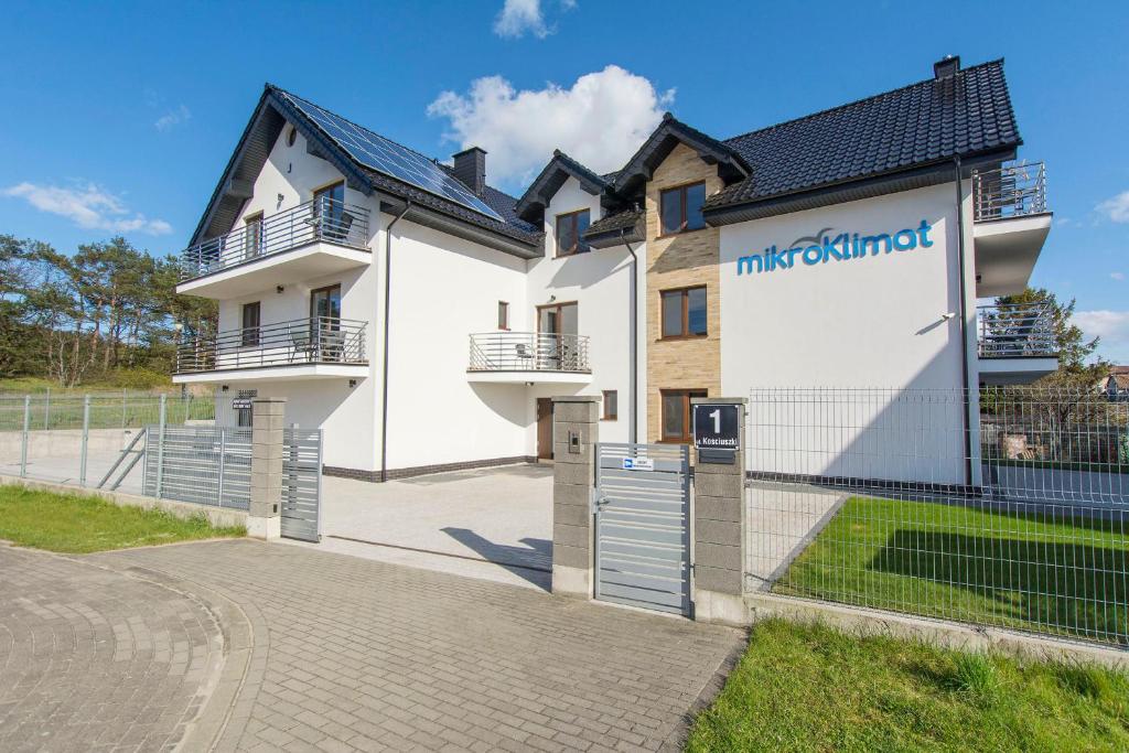 Budova, v ktorej sa apartmán nachádza