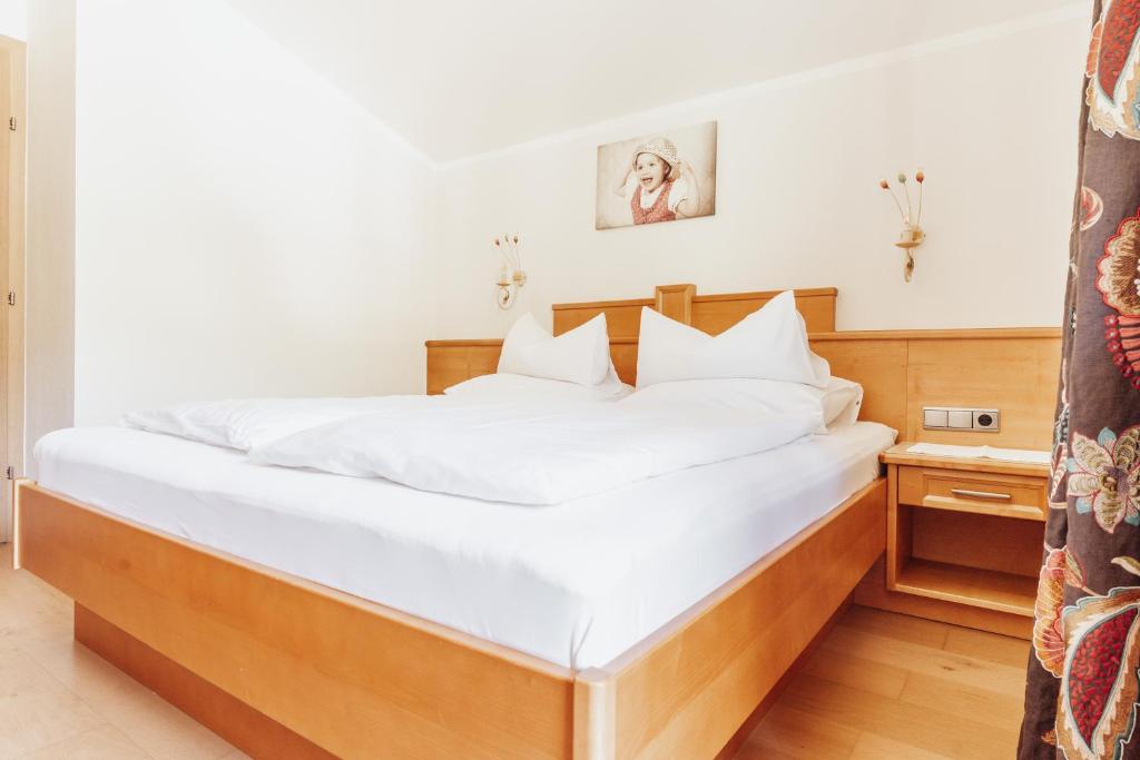 Kép Wohlfühl Ferien-Heim Aparthotel 4 Sterne szállásáról Zell am Zillerben a galériában