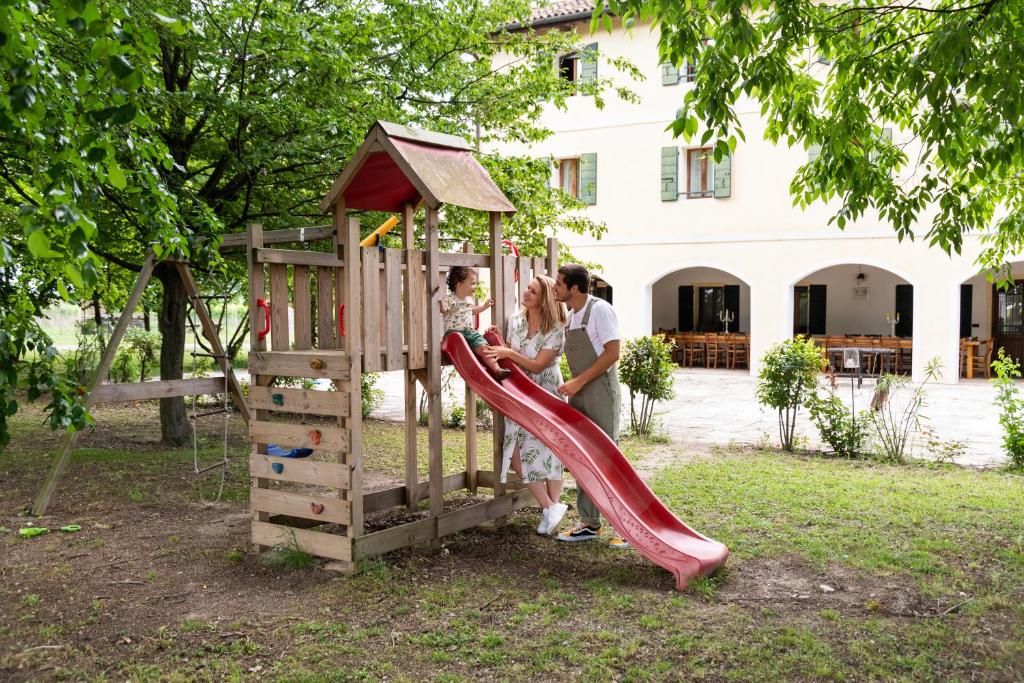 Herní místnost nebo prostor pro děti v ubytování Agriturismo Rechsteiner