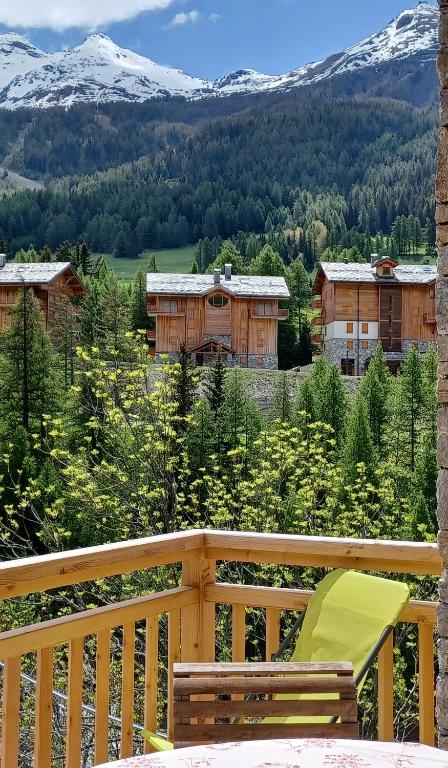 Výhľad na hory alebo výhľad na hory priamo z apartmánu