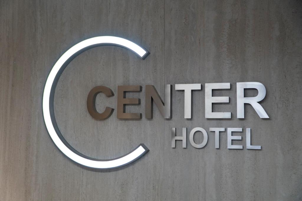 Certifikát, hodnocení, plakát nebo jiný dokument vystavený v ubytování Center Hotel