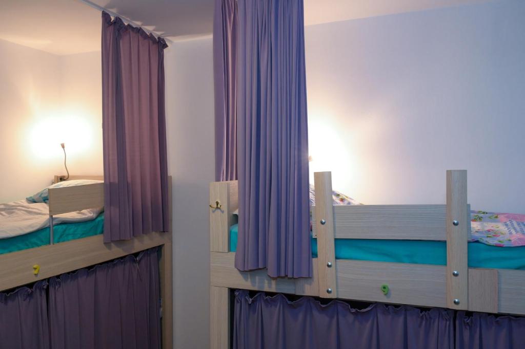 Postel nebo postele na pokoji v ubytování Skopje Hostel