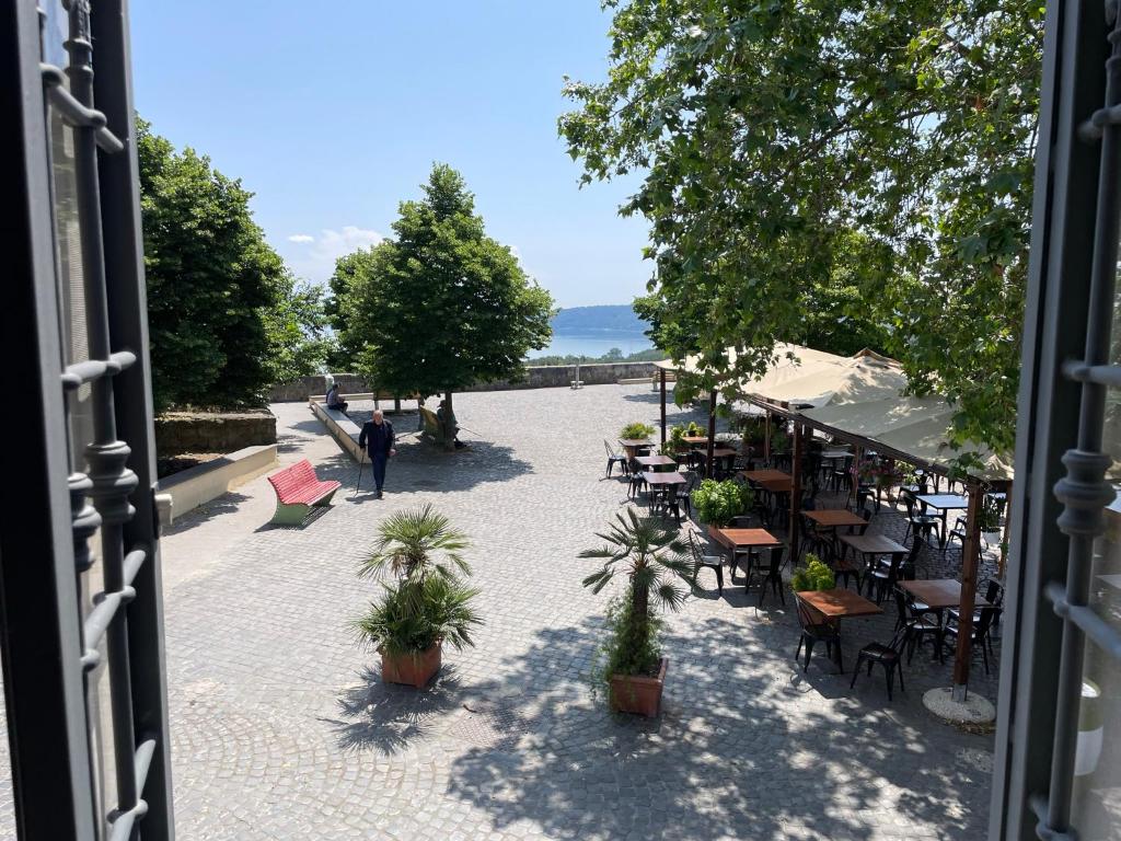 Gallery image of Alloggio in Via del Pescino in Bracciano