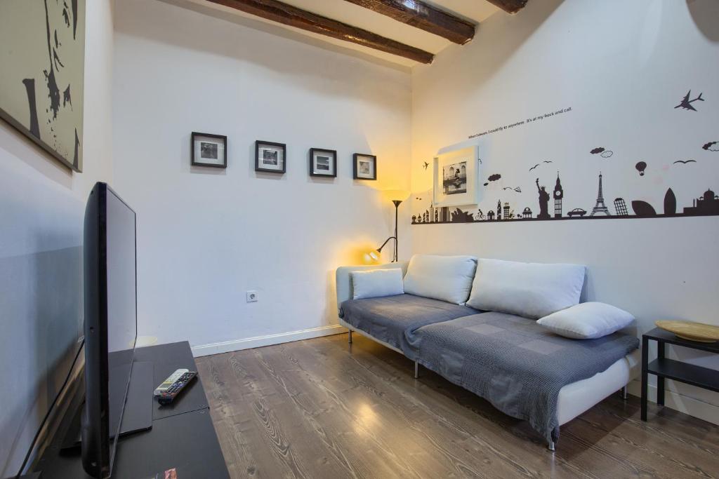 Sol Attic – in the Center of Madrid