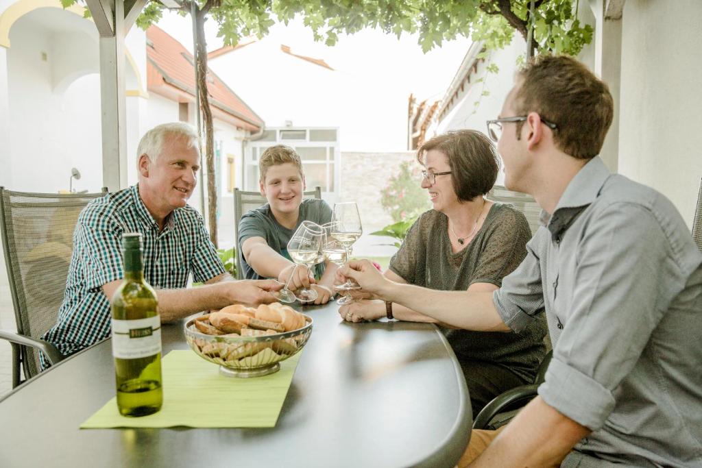 Hosté ubytování Arkadenweingut-Gästehaus Heiss