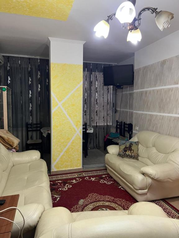 Dennis apartment - Image 1