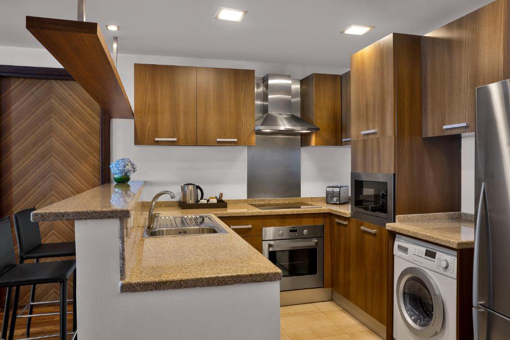 
Staycation Package - Premier Two Bedroom Sea View Apartment, Set Menu Dinner Included
