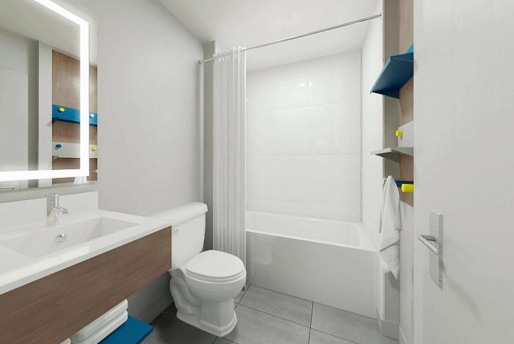 Microtel Inn and Suites by Wyndham photo