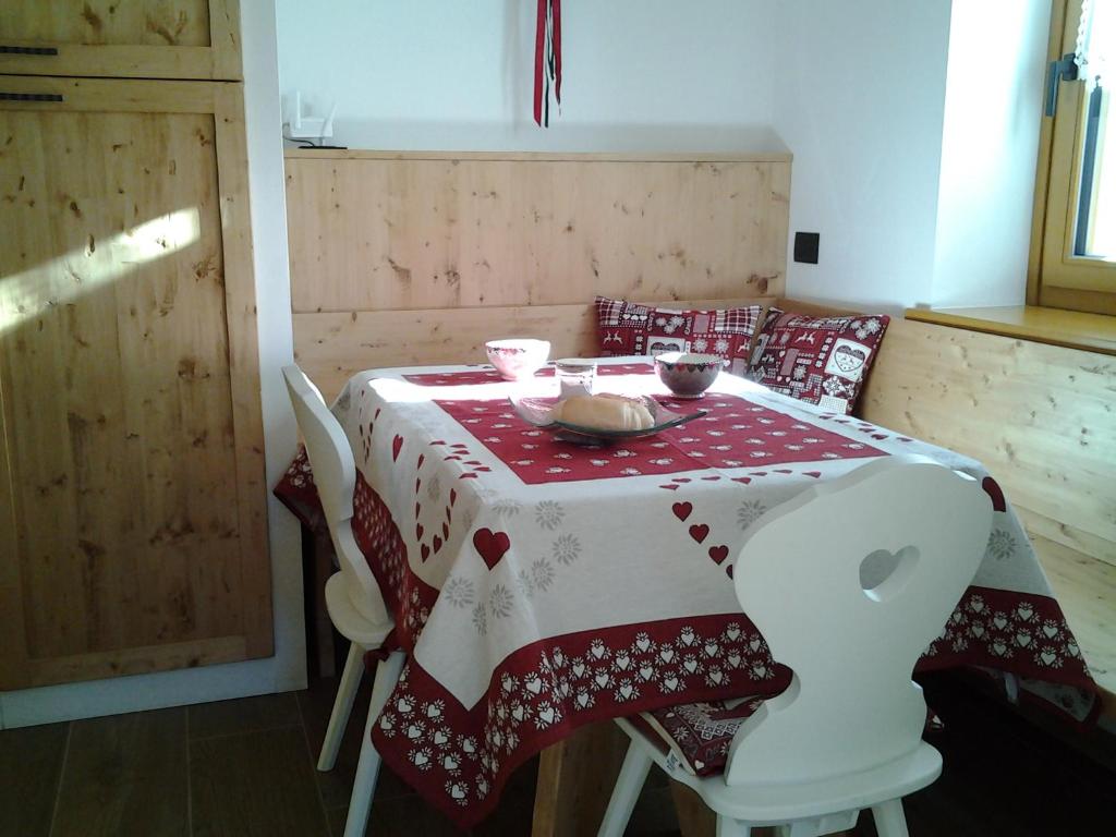 Cuore delle Dolomiti Alloggi Vacanze - Huis Met Twee Slaapkamers
