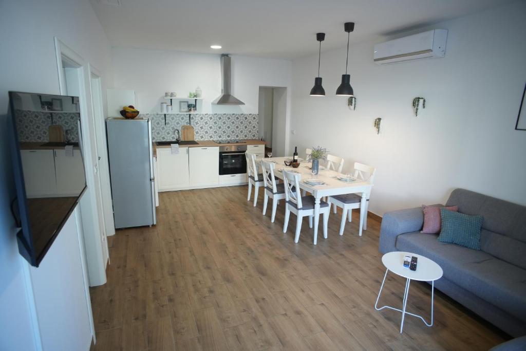 Kuchyň nebo kuchyňský kout v ubytování Apartments Petrich