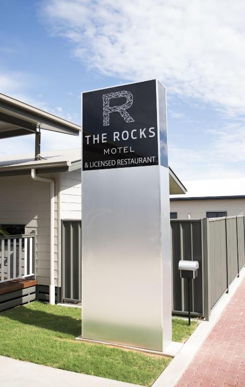 Certifikát, hodnocení, plakát nebo jiný dokument vystavený v ubytování The Rocks Motel